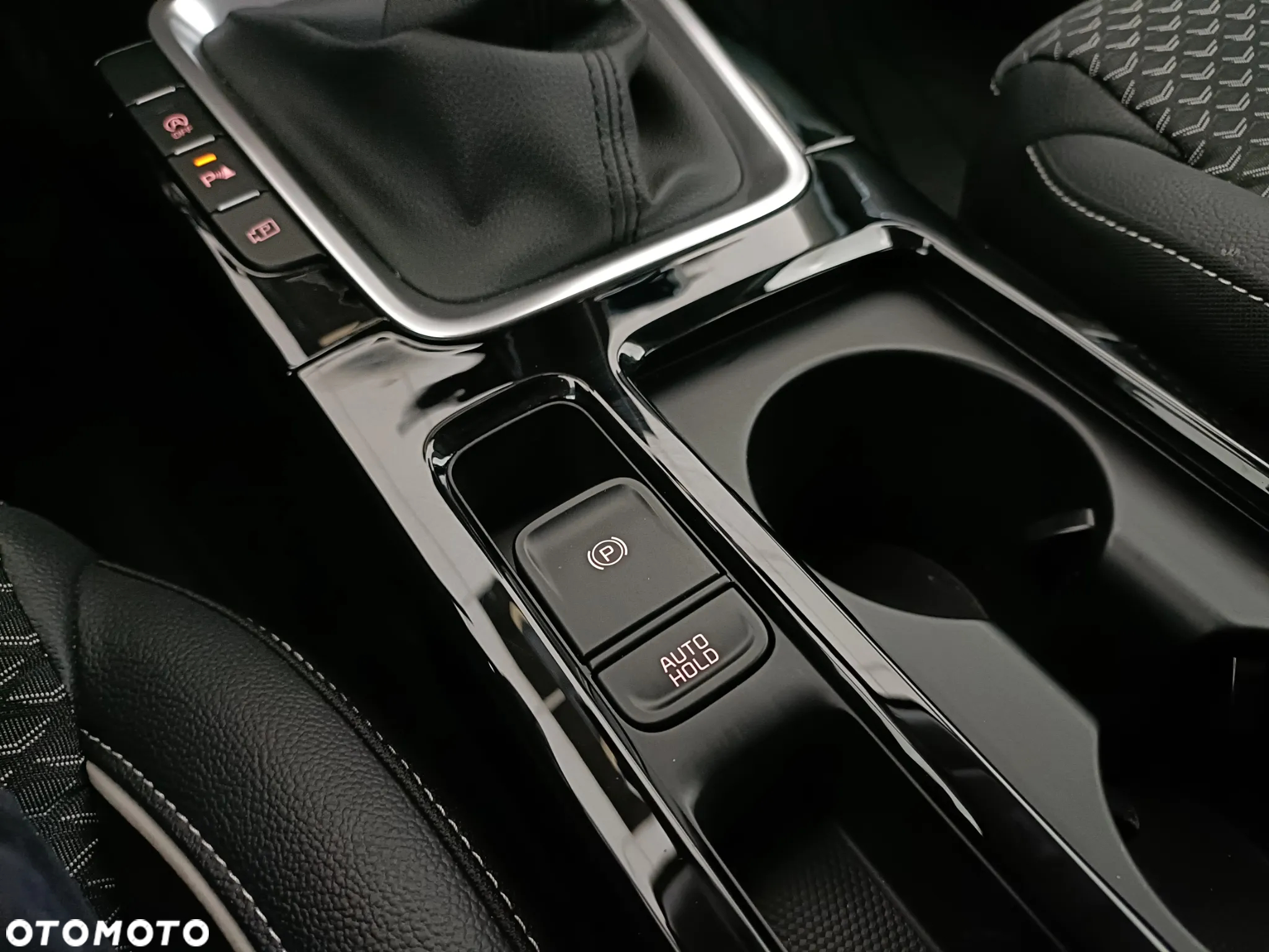 Kia Ceed 1.5 T-GDI Tribute - 20