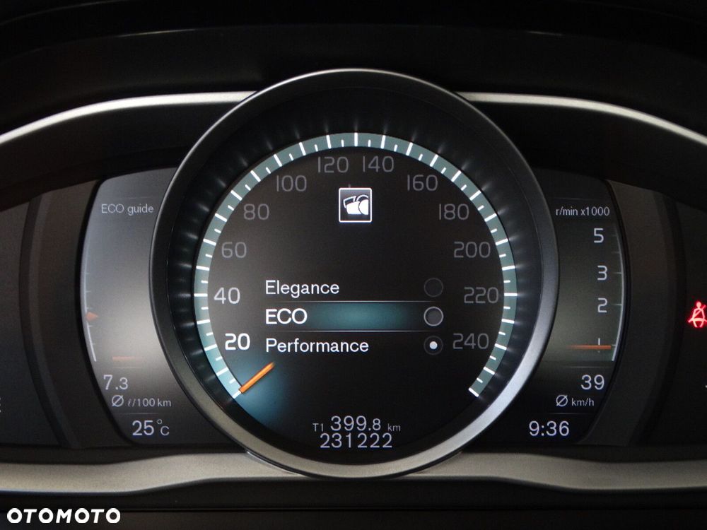 Volvo XC 60 - 16