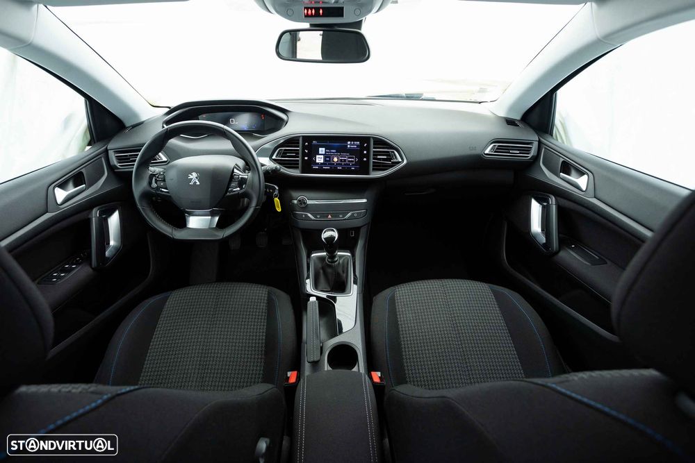 Peugeot 308 SW 1.5 BlueHDi Style - 28