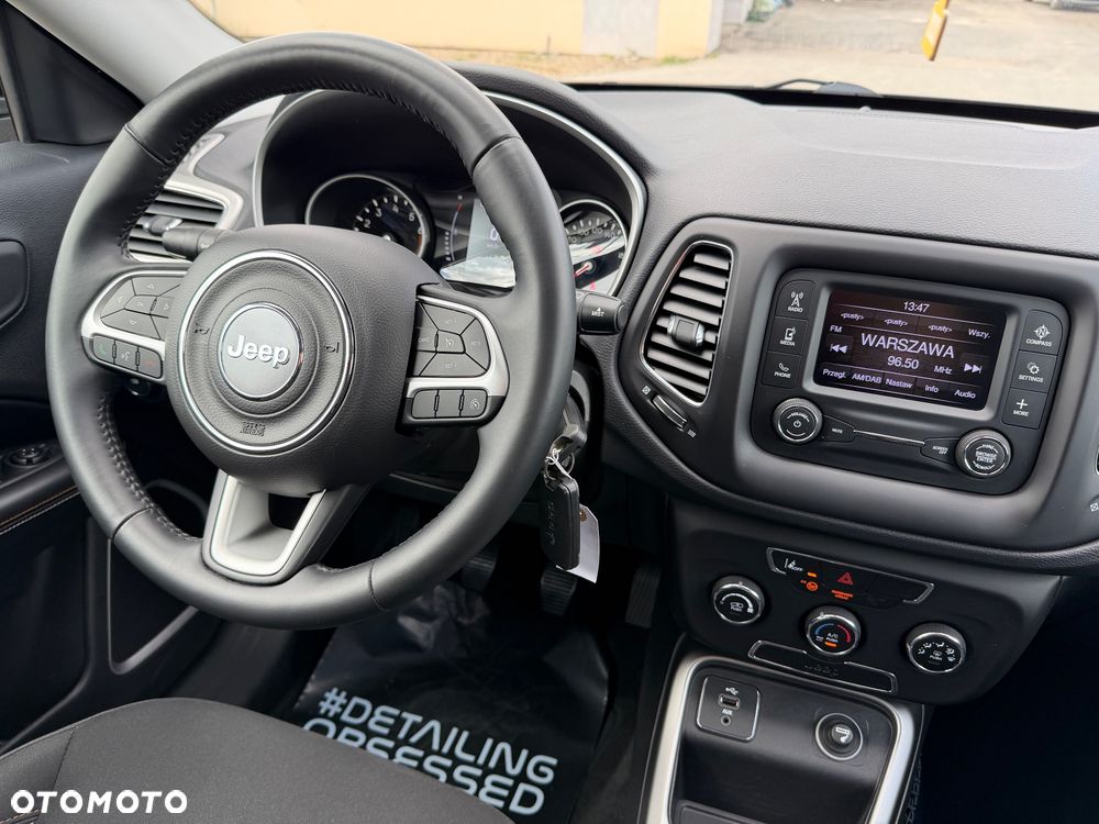 Jeep Compass 1.4 MultiAir Sport - 18