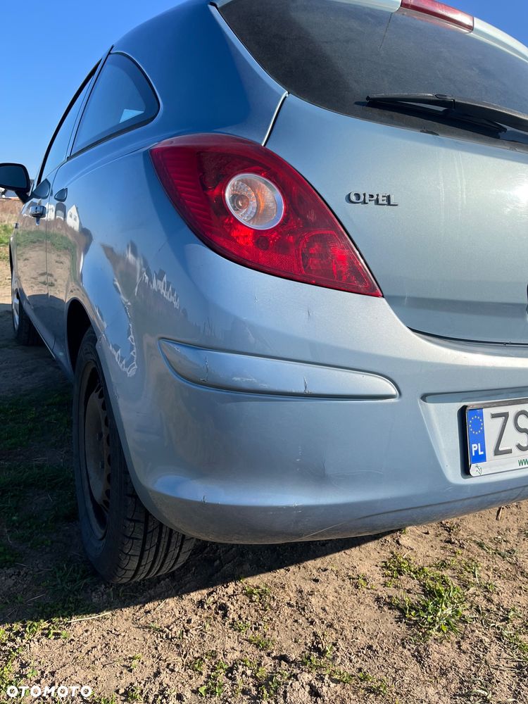 Opel Corsa 1.4 16V Enjoy - 18
