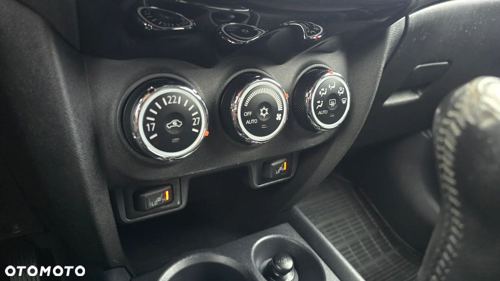 Mitsubishi ASX - 30