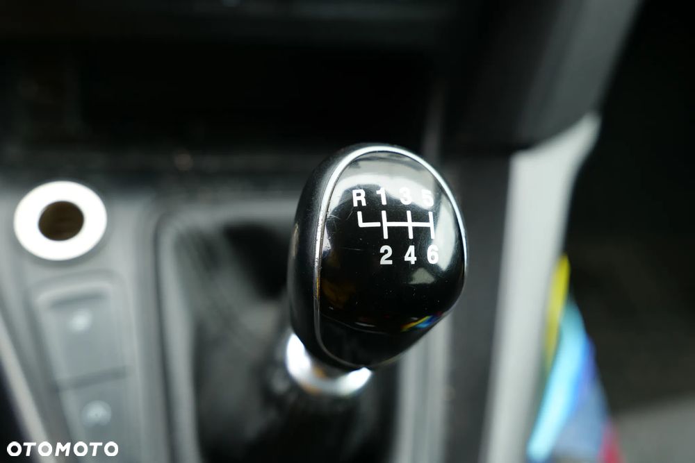 Ford Focus 1.0 EcoBoost Gold X (Trend) - 8