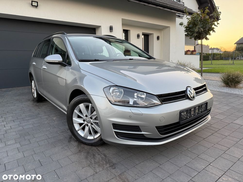 Volkswagen Golf - 17