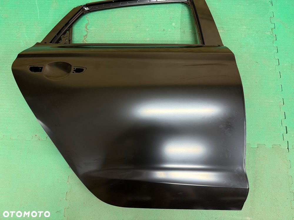 NOWE ORYGINAŁ DRZWI PRAWE TYLNE PRAWA TYŁ HYUNDAI I30 III 3 FASTBACK 17-25 77004 G4700 - 7