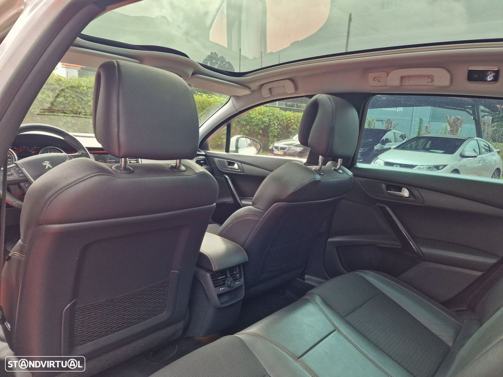 Peugeot 508 RXH 2.0 HDi Hybrid4 2-Tronic - 12