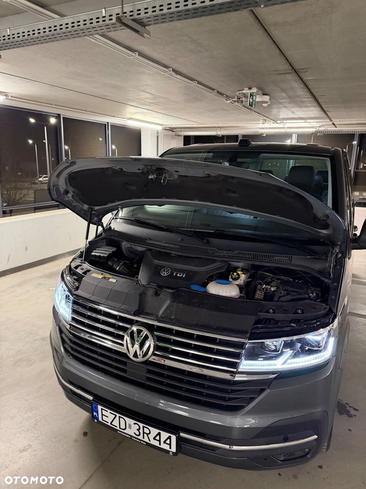 Volkswagen Multivan - 23