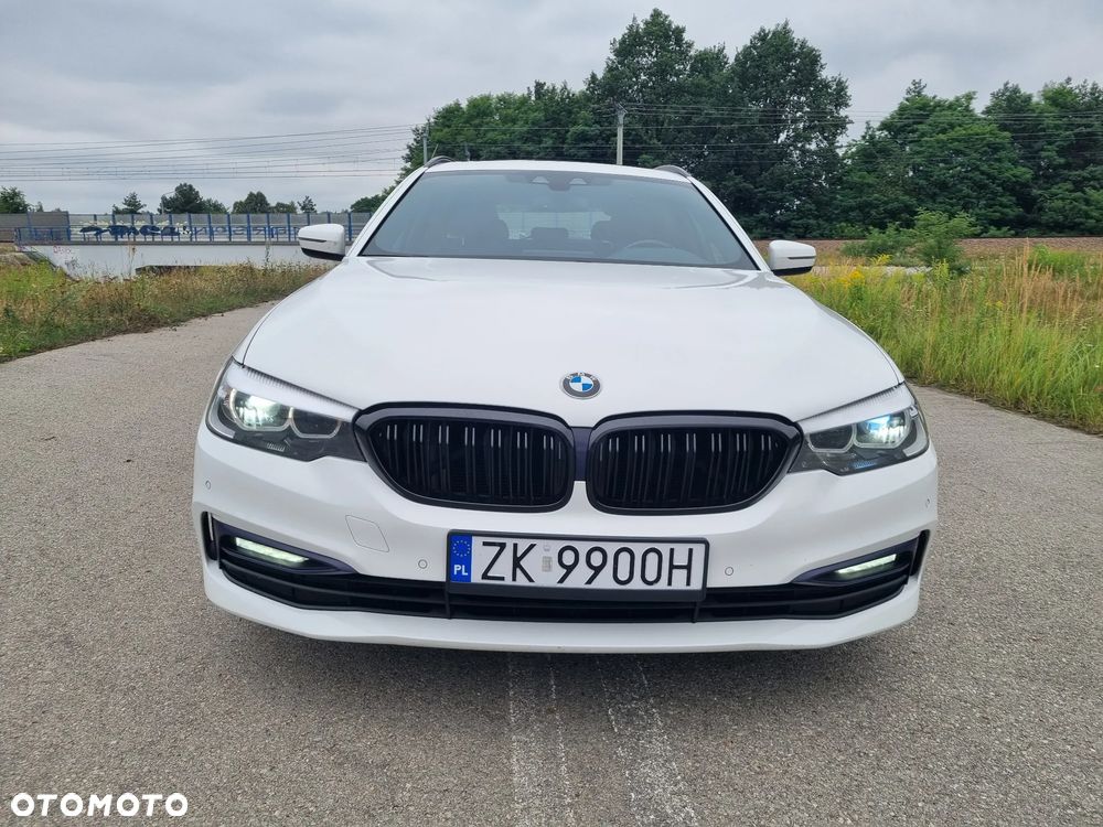 BMW Seria 5 525d Sport Line sport - 2