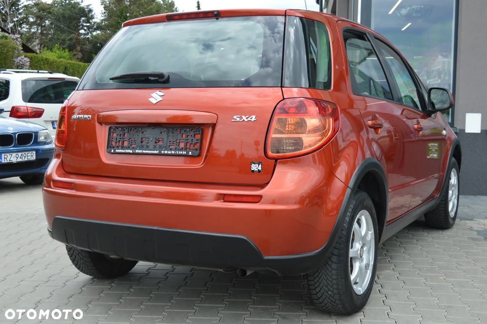 Suzuki SX4 1.5 Streetline 4x2 Classic - 15
