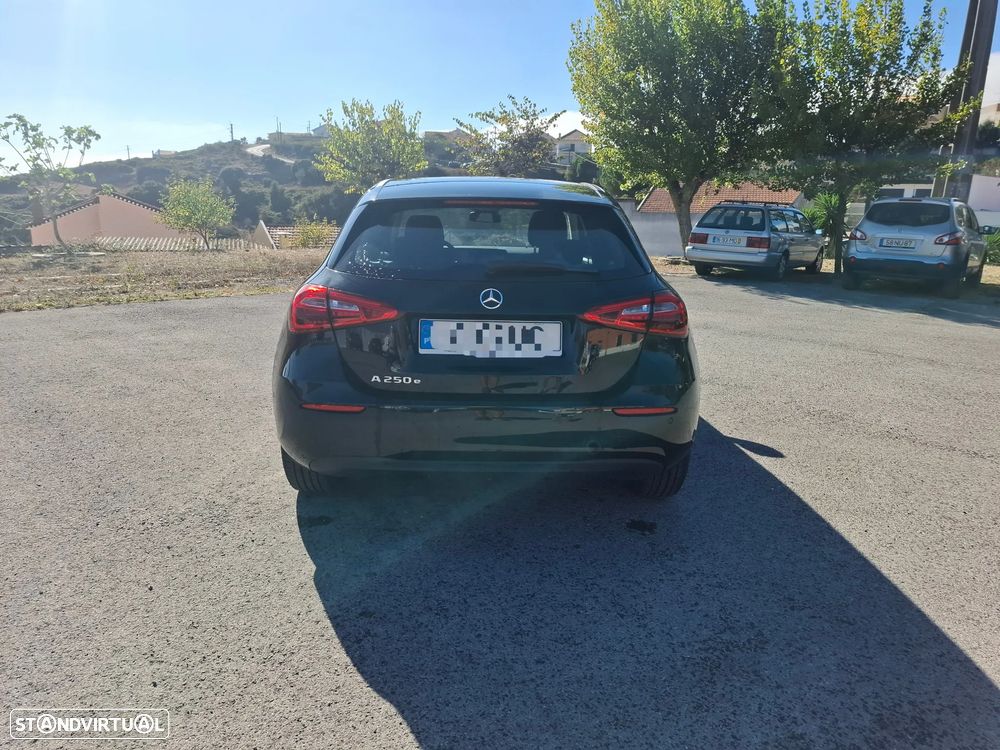 Mercedes-Benz A 250 - 6