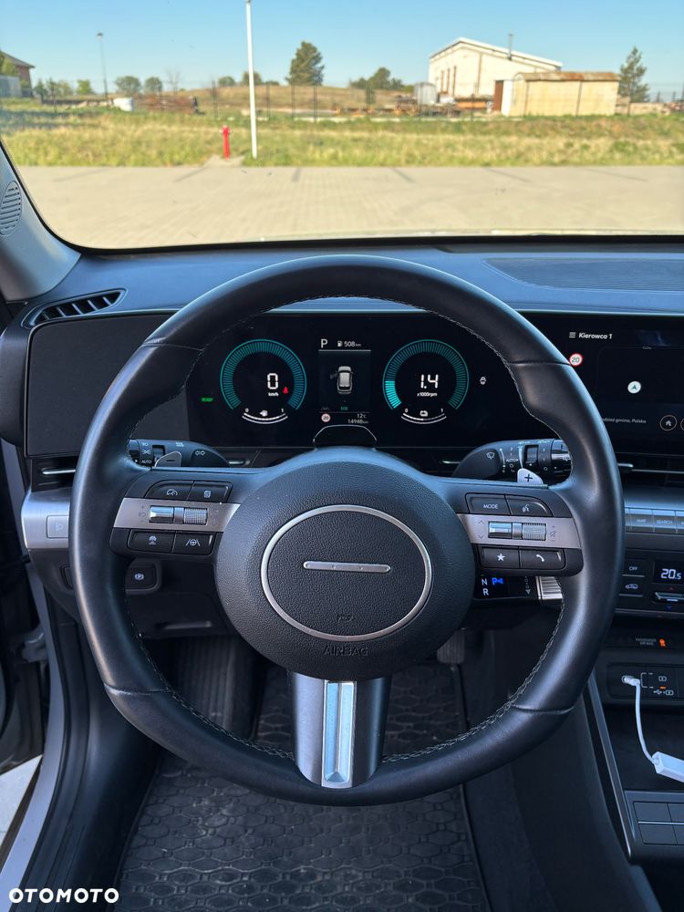 Hyundai Kona - 12