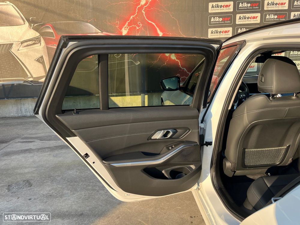 BMW 320 d xDrive Aut. Sport Line - 44