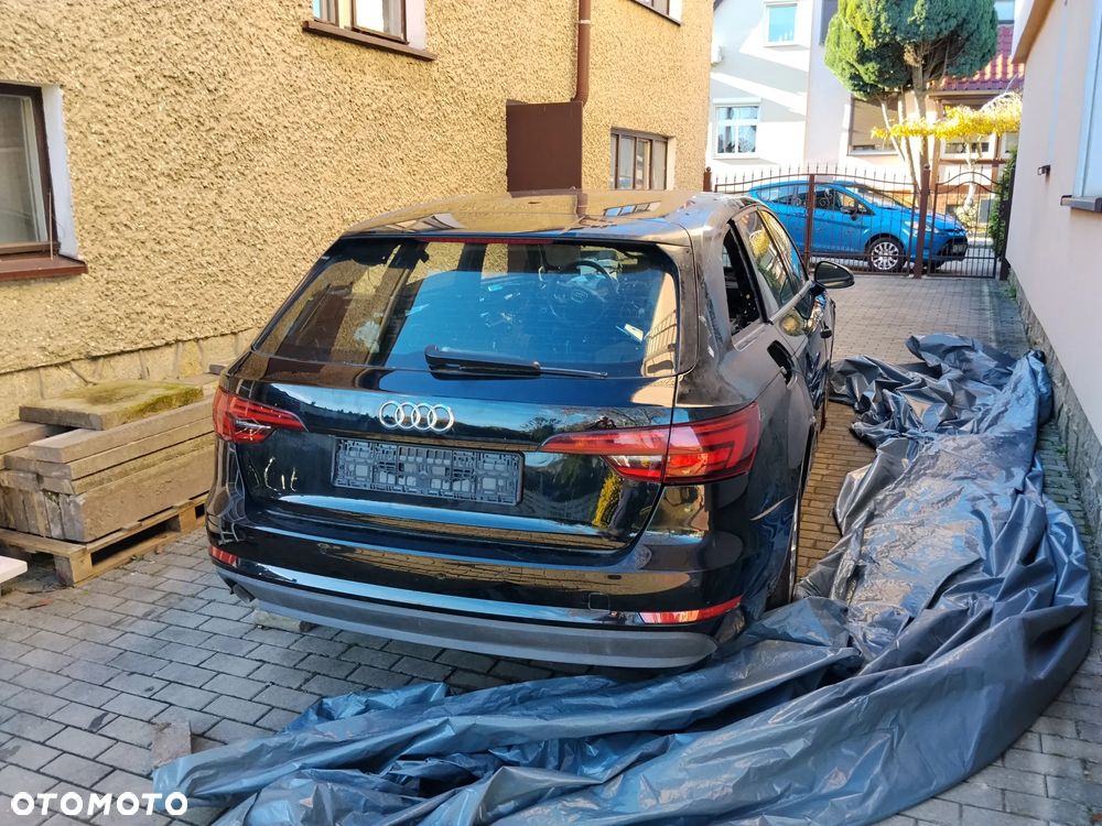 Audi A4 Avant - 9