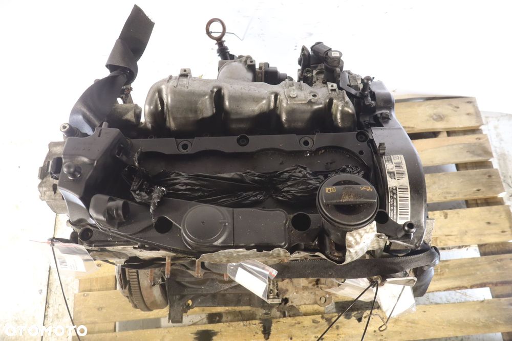 SILNIK  VOLKSWAGEN PASSAT CC 2.0TDI 140KM CBA TEST FILM - 6