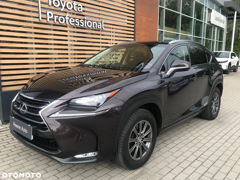 Lexus NX 300h Elite AWD - 2