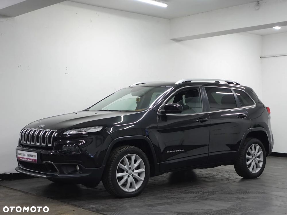 Jeep Cherokee - 3
