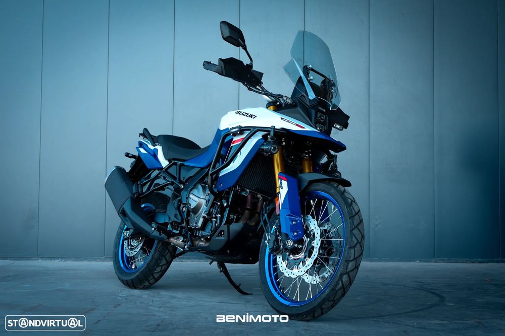 Suzuki DL 800 DE - 1
