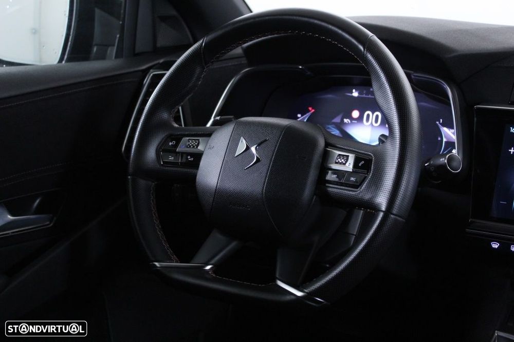 DS DS7 7 1.5 BlueHDi Performance Line EAT8 - 16