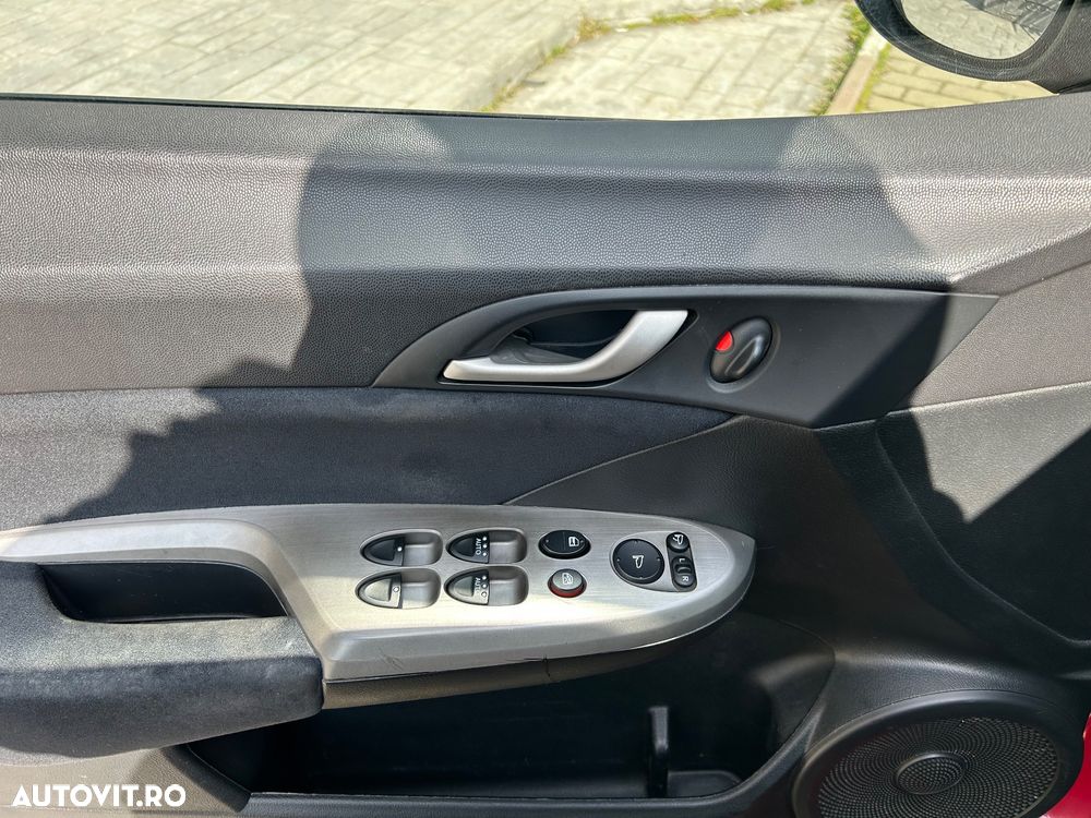 Honda Civic 1.8i-VTEC Automatik Sport - 13