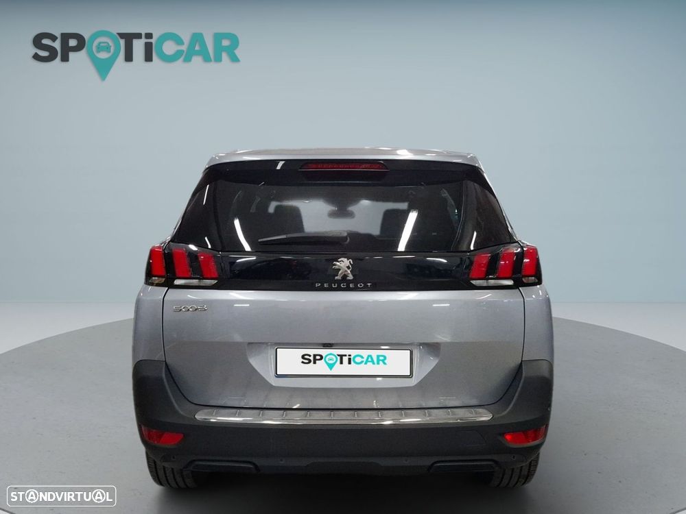 Peugeot 5008 1.2 PureTech Allure EAT8 - 7
