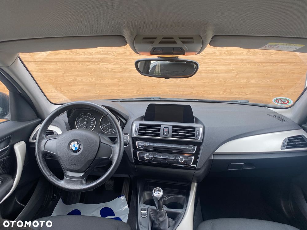 BMW Seria 1 116d EfficientDynamics Edition Sport Line - 23