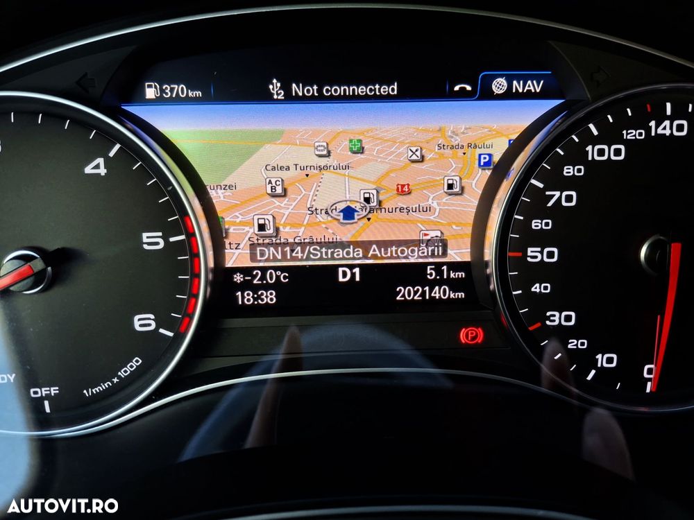 Audi A6 Avant 2.0 TDI Ultra S tronic - 10