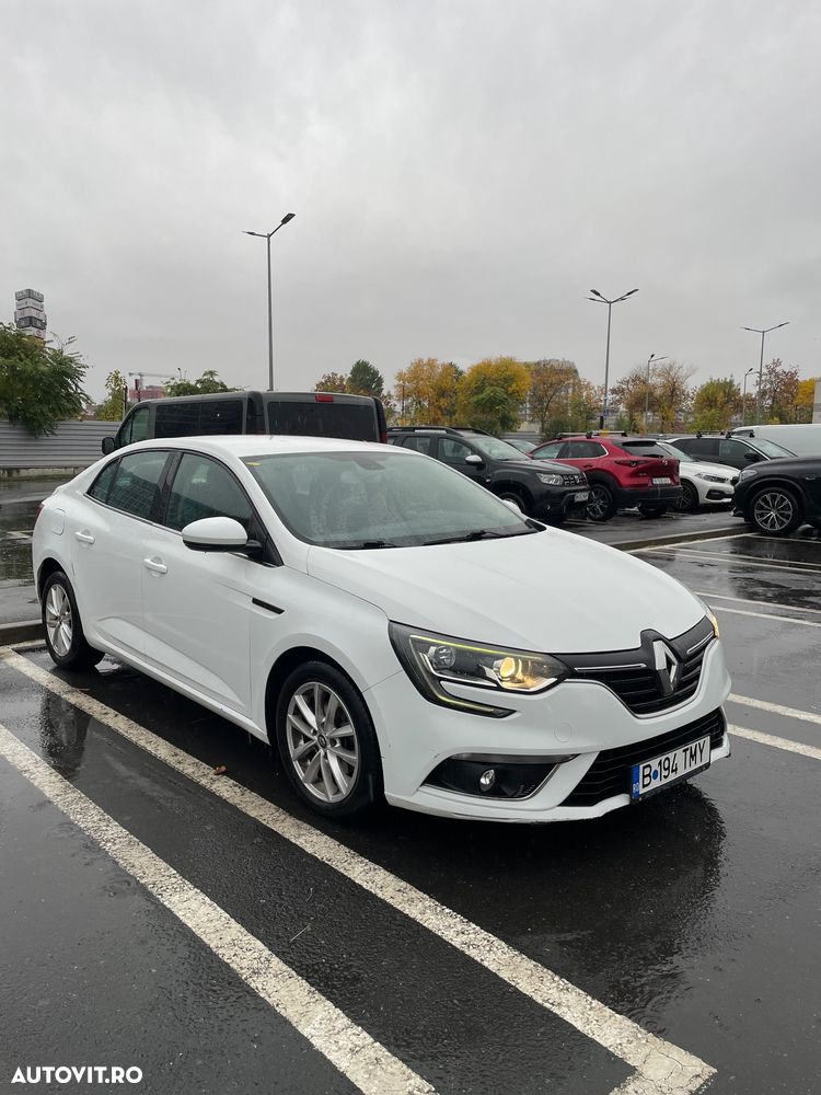 Renault Megane 2016 photo 2