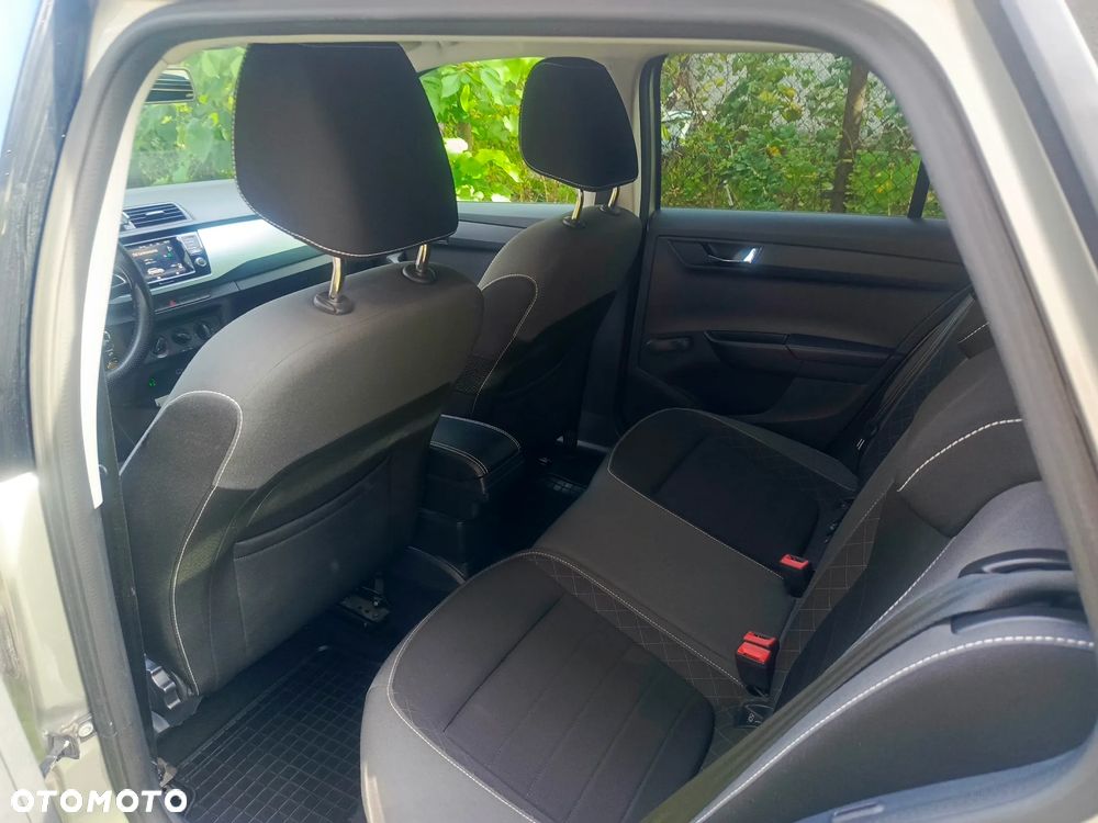 Skoda Fabia 1.0 Ambition - 12