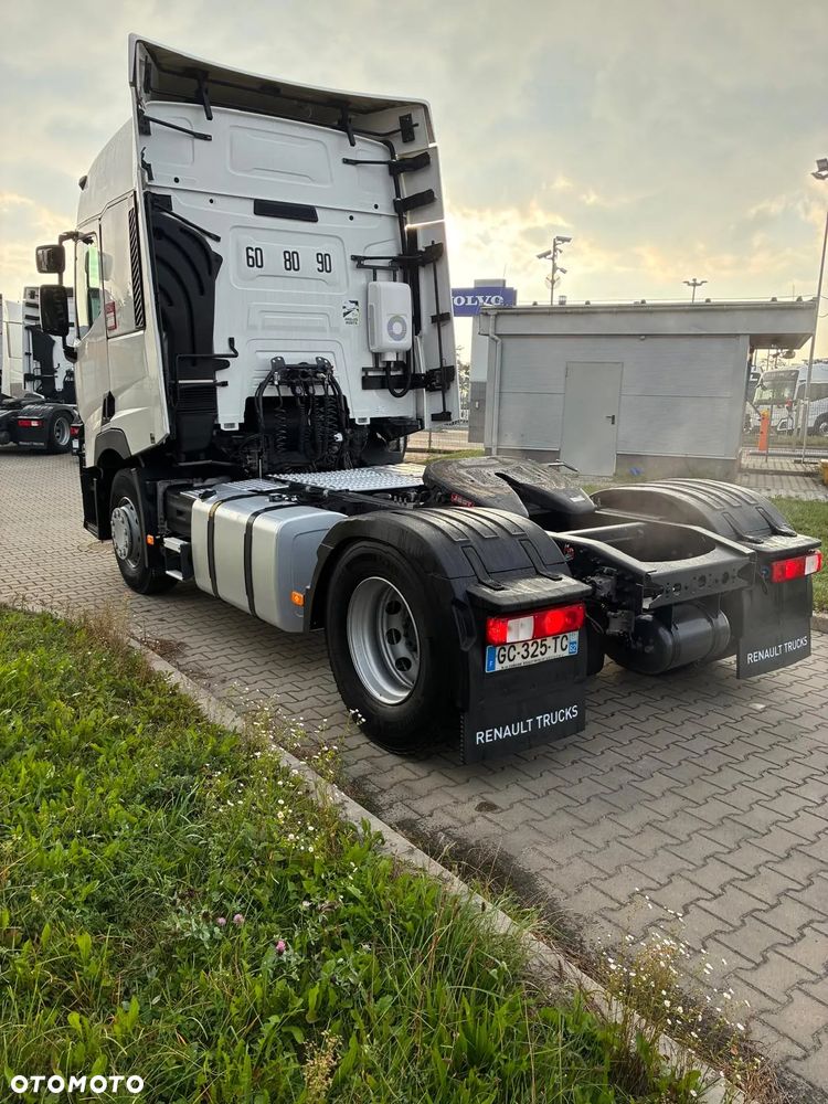 Renault T480 Sleeper Cab - 6