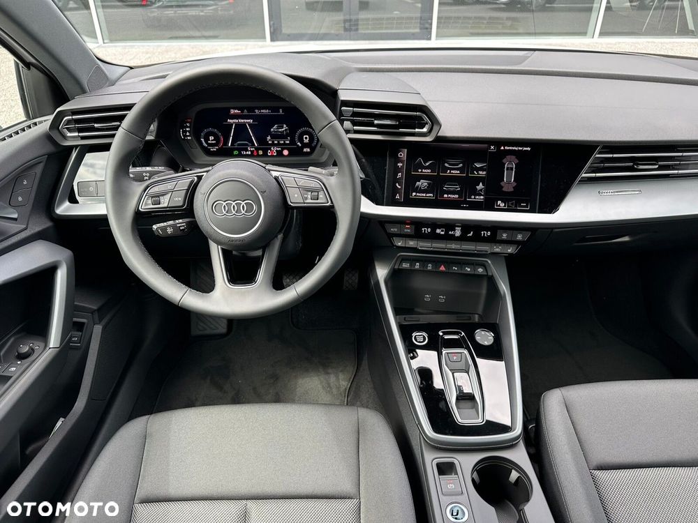 Audi A3 Sportback - 17
