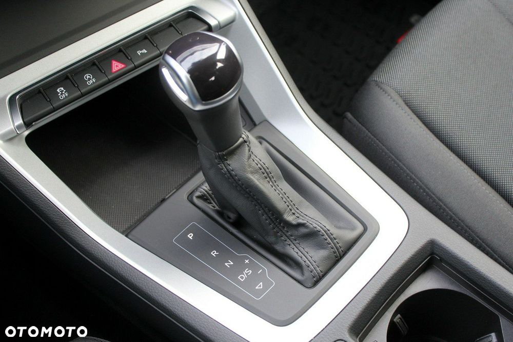 Audi Q3 40 TFSI Quattro S tronic - 16
