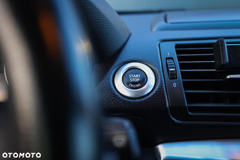 BMW Seria 1 118d - 31