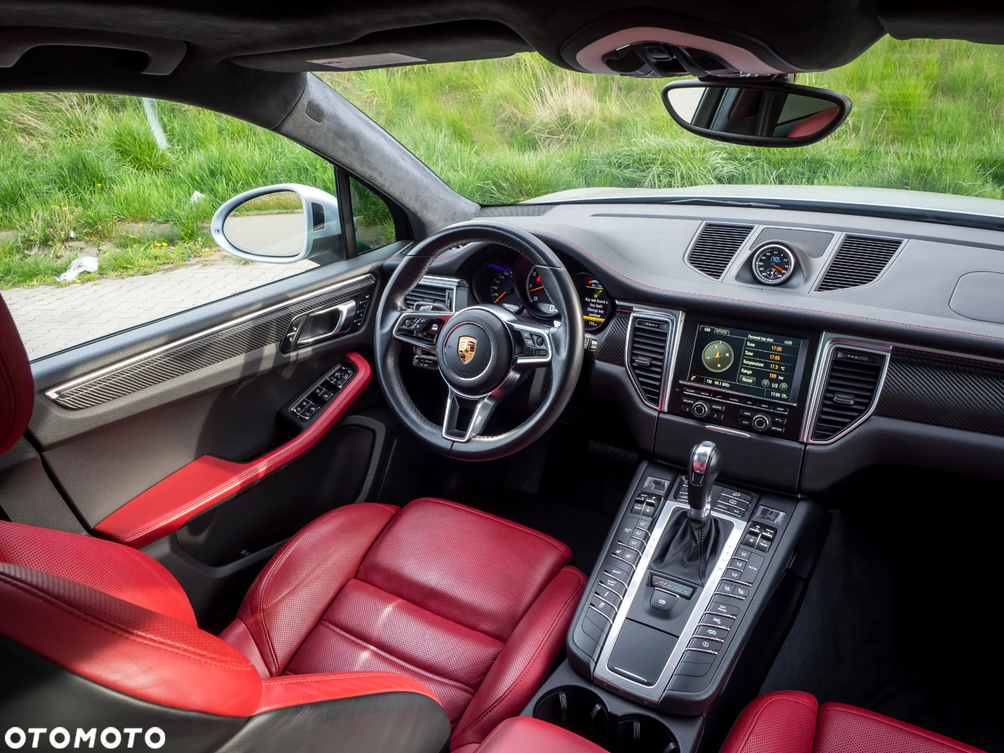 Porsche Macan Turbo - 3