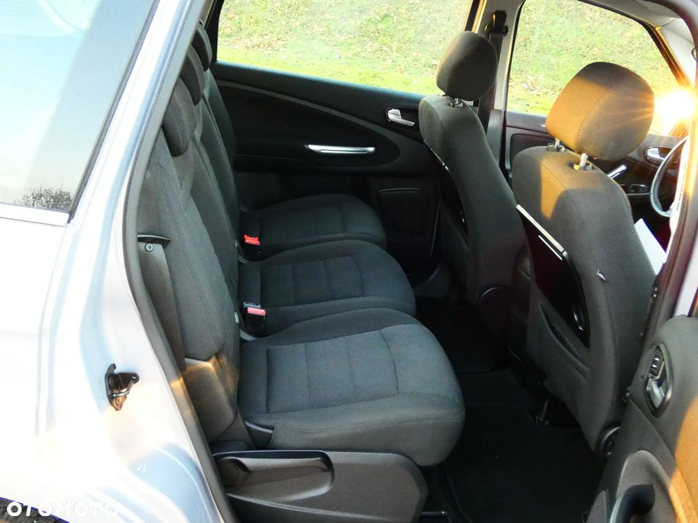 Ford S-Max 2.0 TDCi Titanium - 17