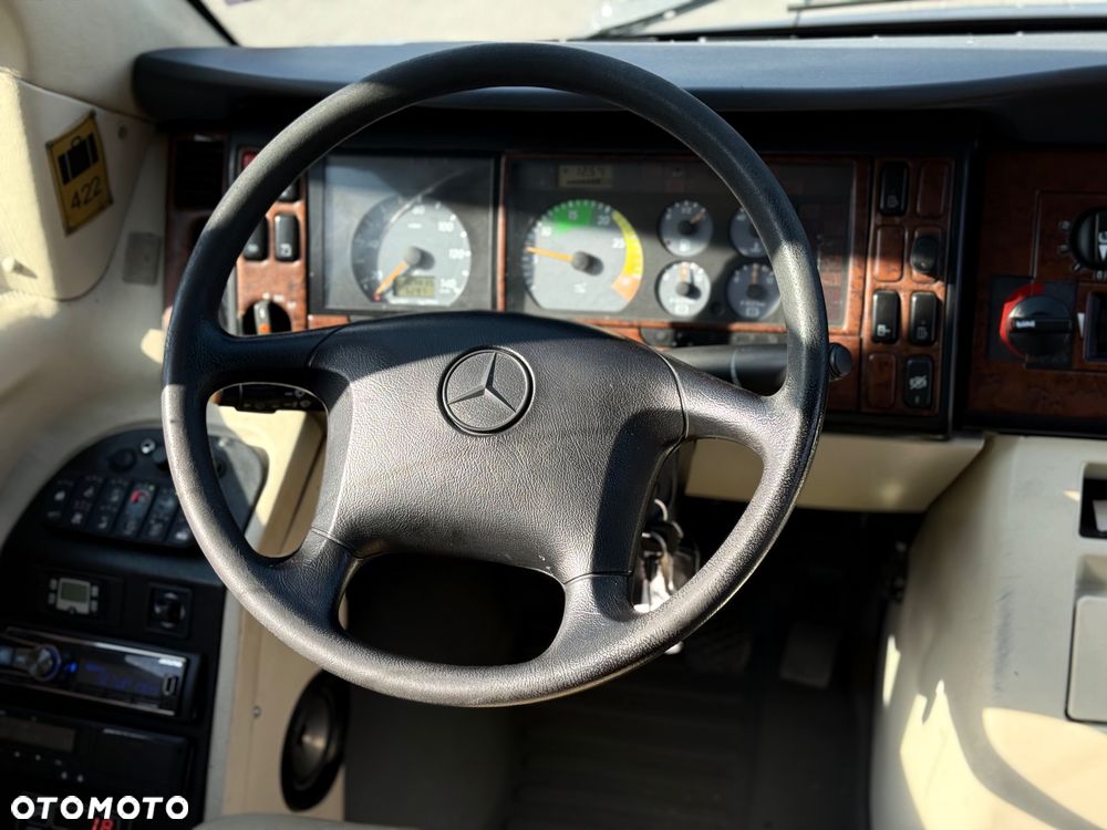 Mercedes-Benz SUNRIDER - 26