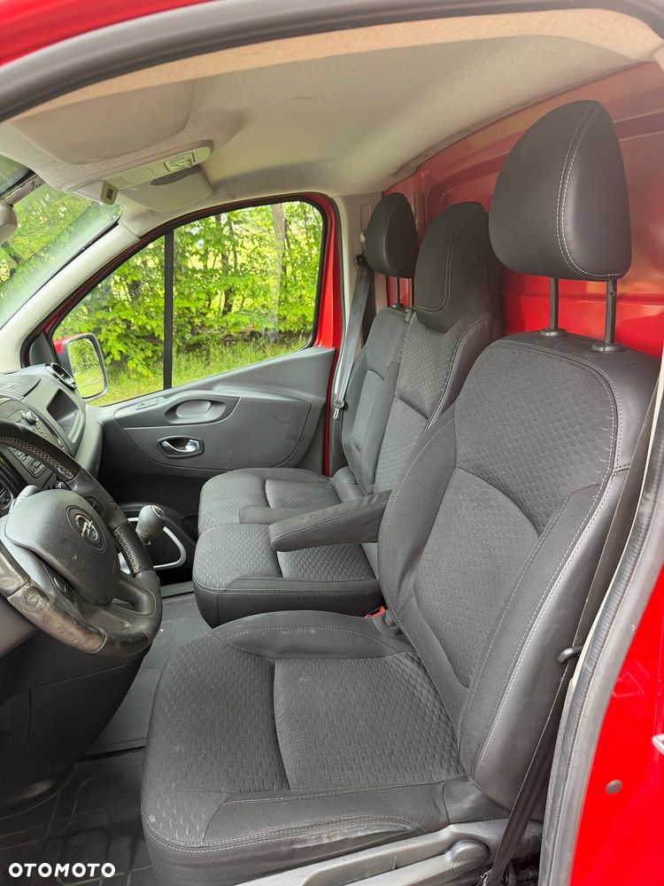 Opel Vivaro - 20