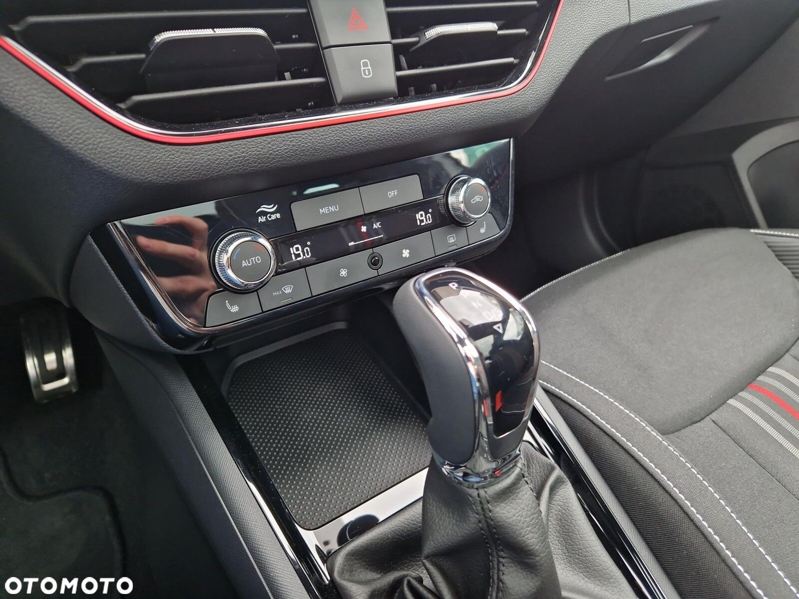 Skoda Kamiq 1.0 TSI Monte Carlo DSG - 25