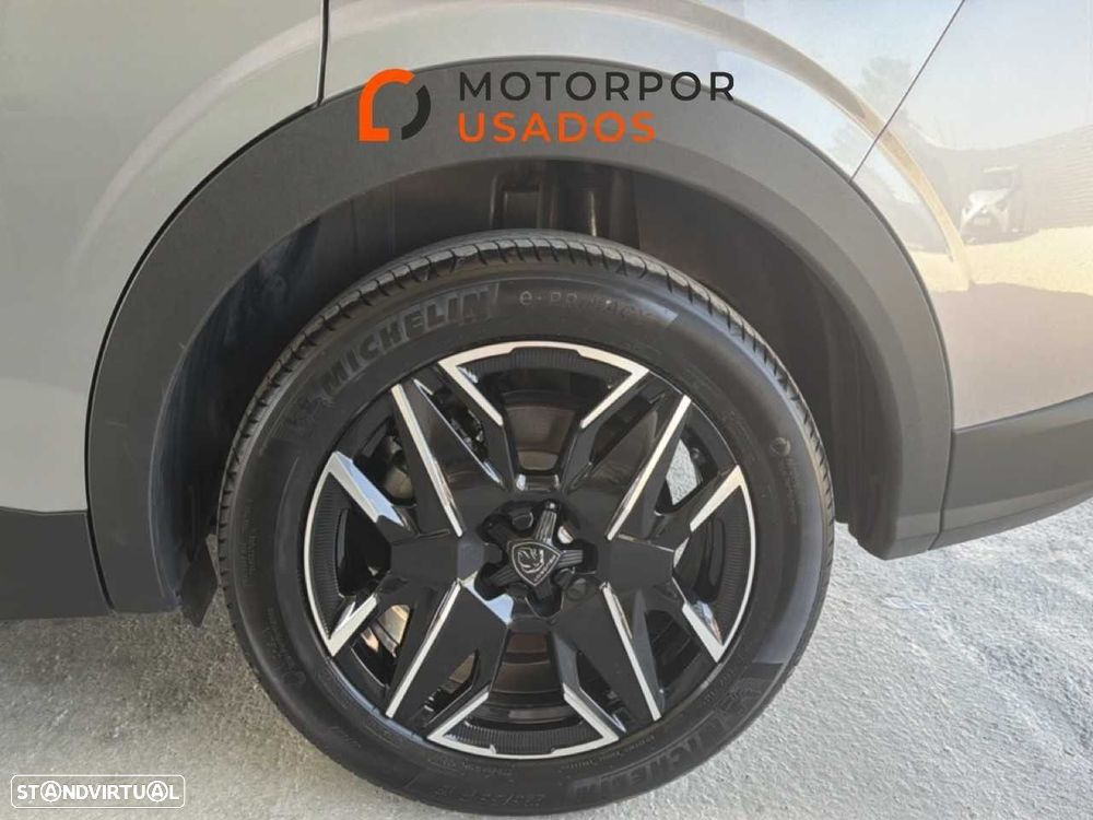 Peugeot 5008 1.2 Hybrid Allure e-DCS6 - 11