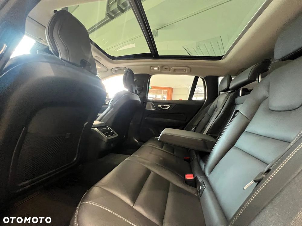 Volvo V60 - 25