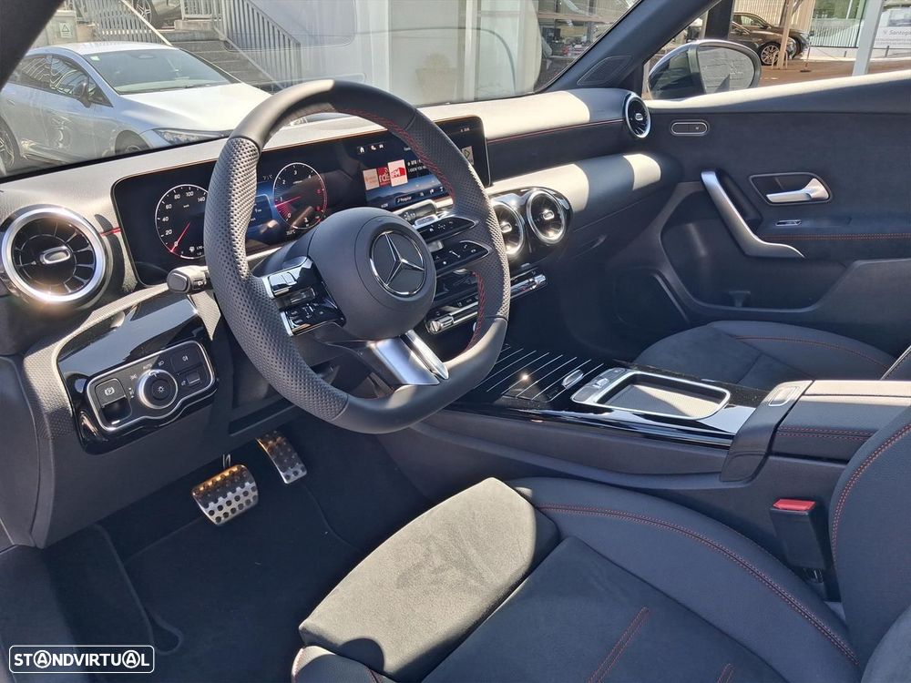 Mercedes-Benz A 180 - 10