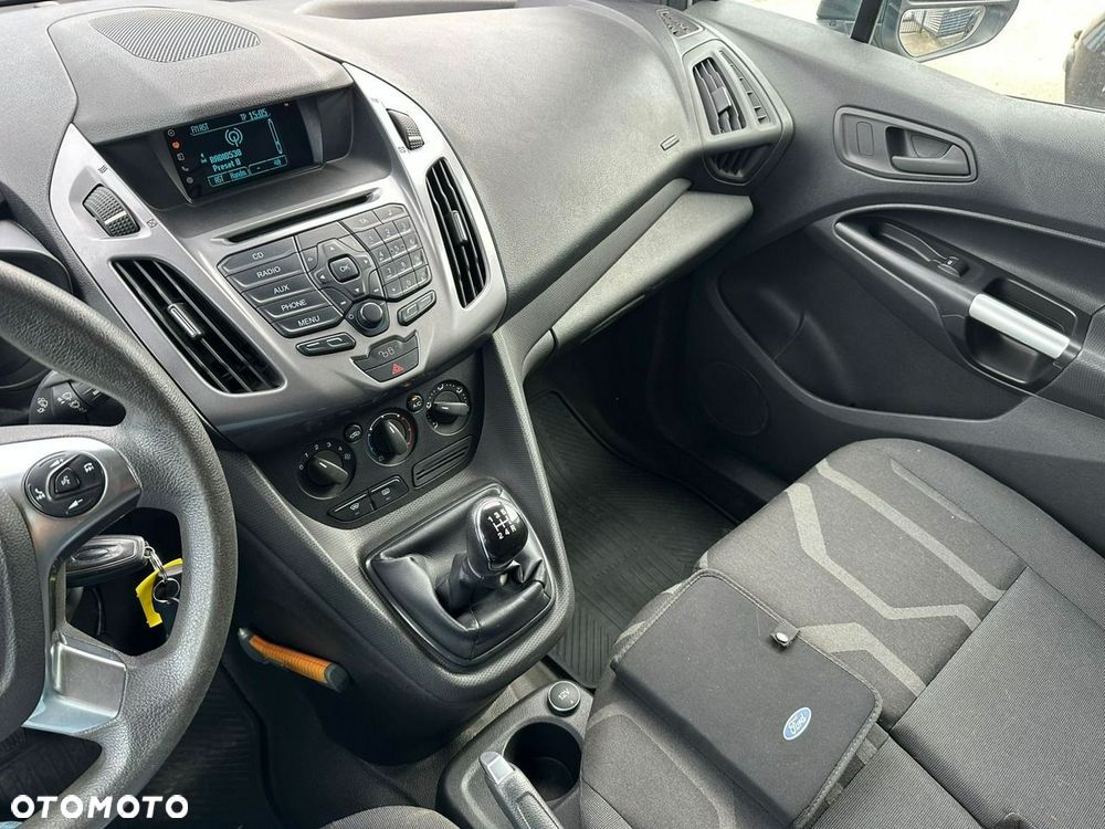 Ford Transit Connect - 9