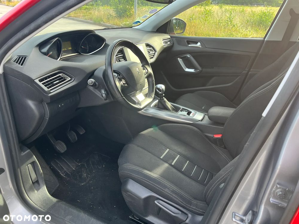 Peugeot 308 1.2 PureTech Active S&S - 9