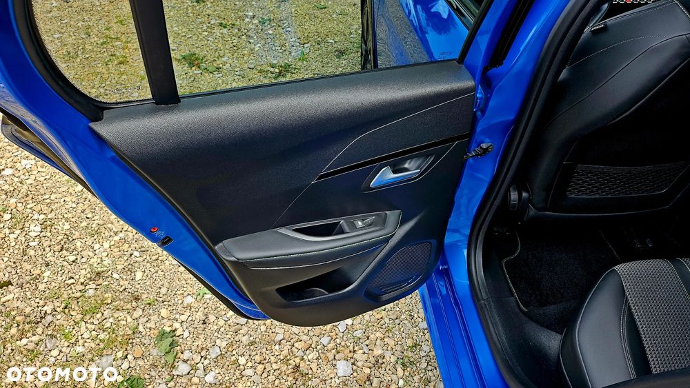 Peugeot 208 PureTech 100 GT Pack - 22