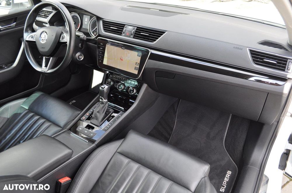 Skoda Superb 2.0 TDI DSG 4X4 Laurin & Klement - 6