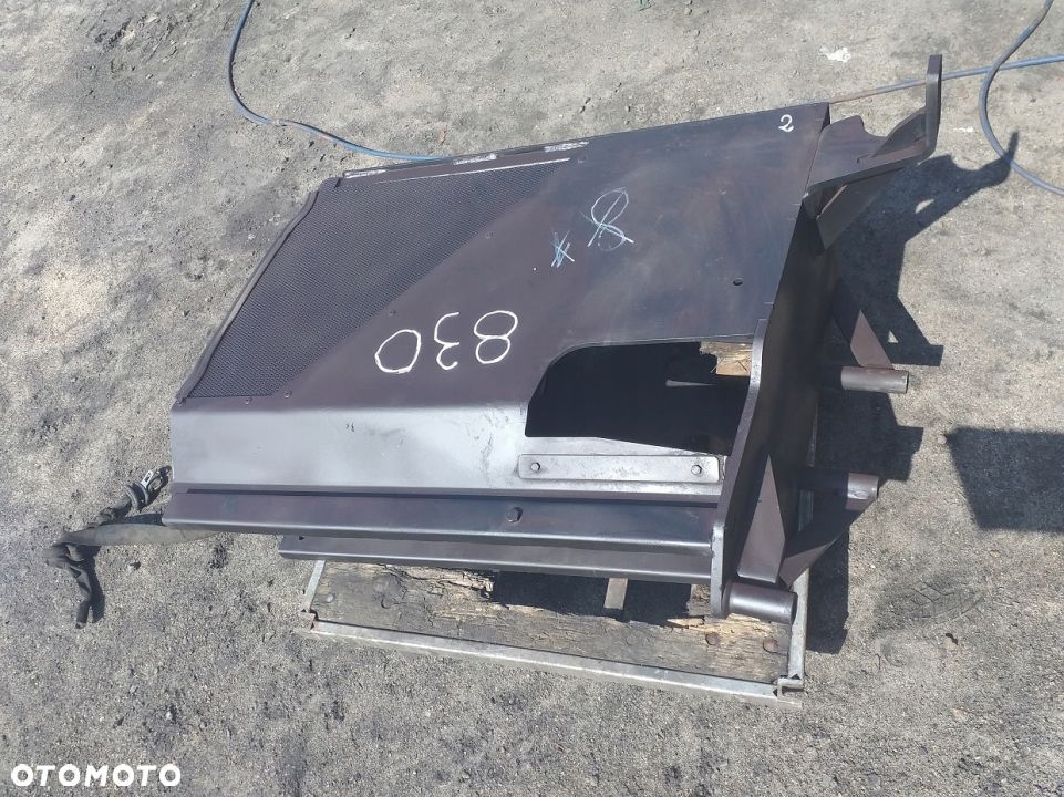 PODSTAWA MOCOWANIE DPF CLAAS AXION 830 179KW 2015R - 2