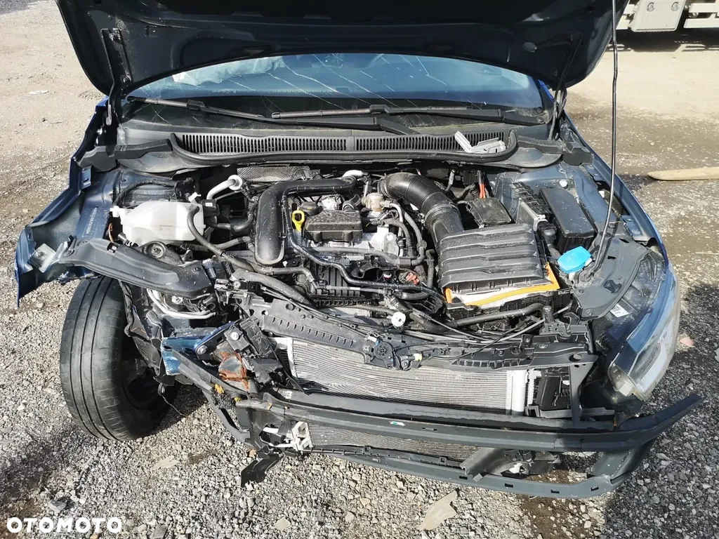 Volkswagen Polo 1.0 TSI Life DSG - 12
