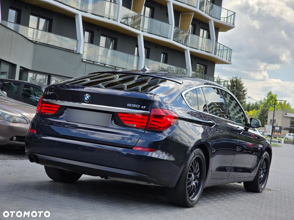 BMW 5GT 530d - 24