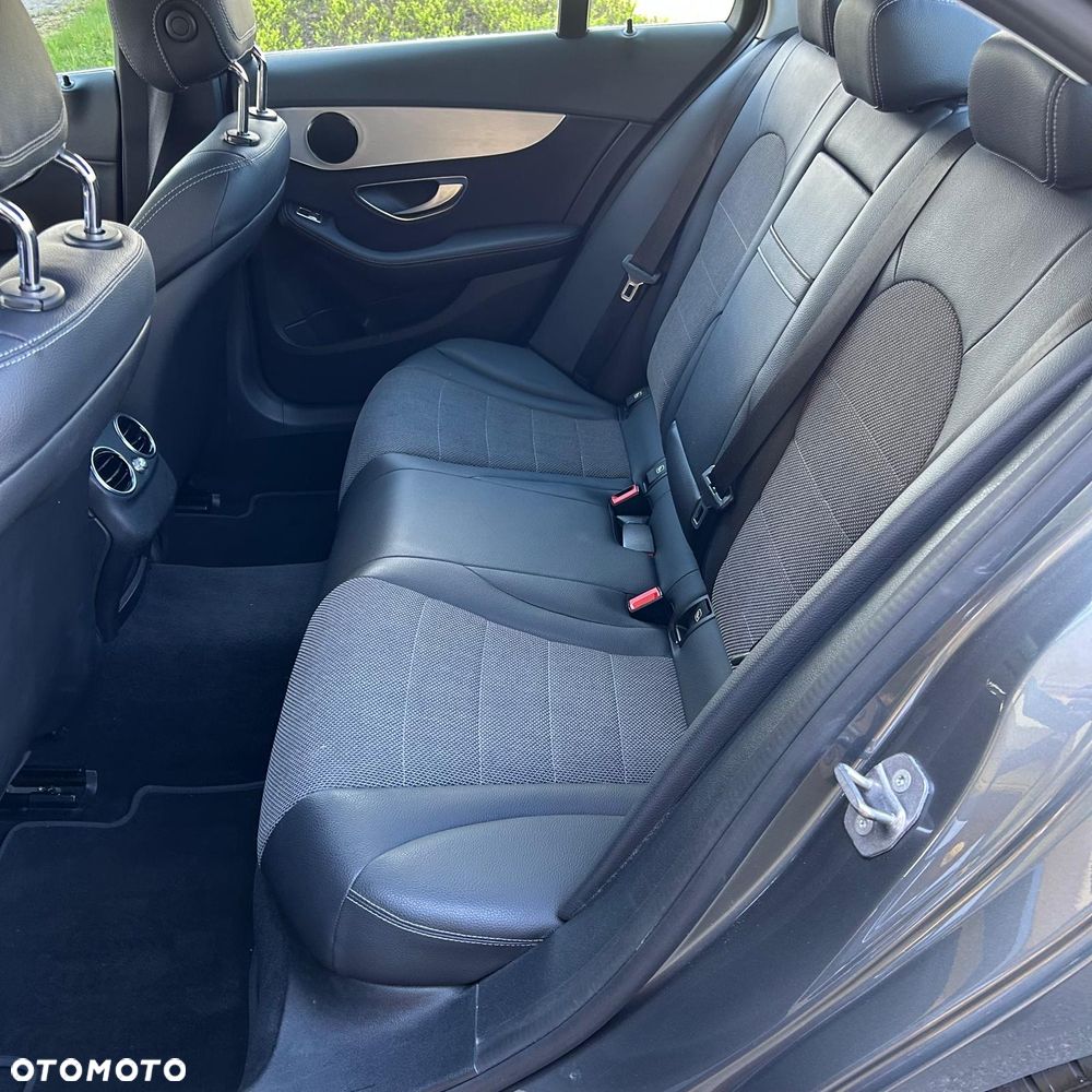 Mercedes-Benz Klasa C 180 Kompressor Automatik BlueEFFICIENCY Elegance - 17