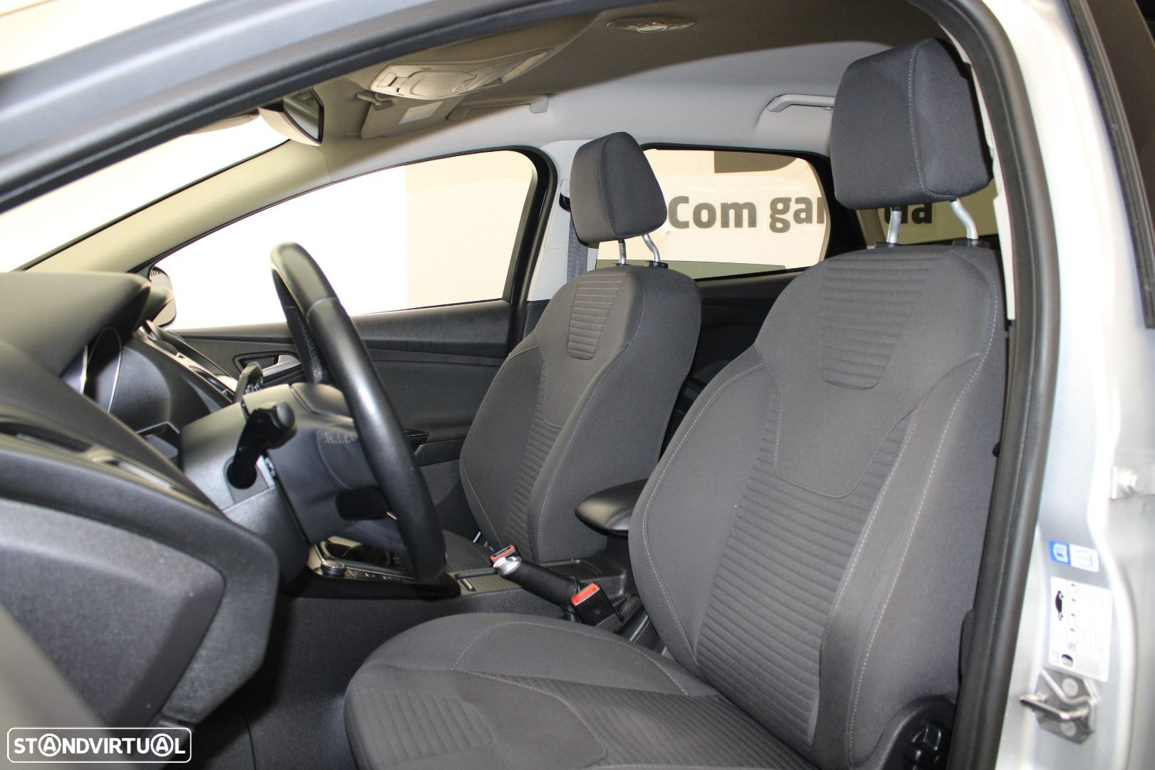 Ford Focus SW 1.5 TDCi Titanium - 24