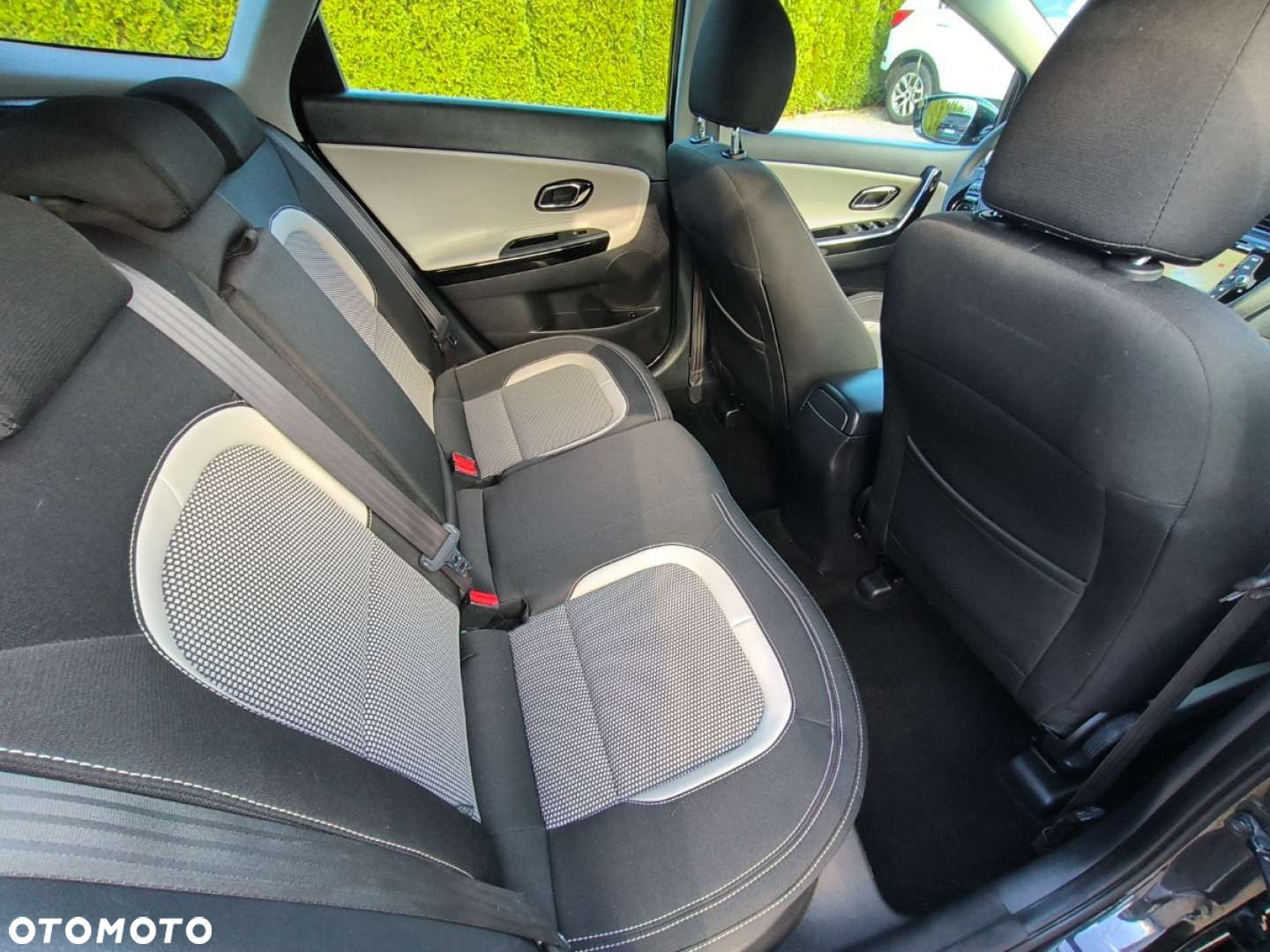Kia Ceed - 14